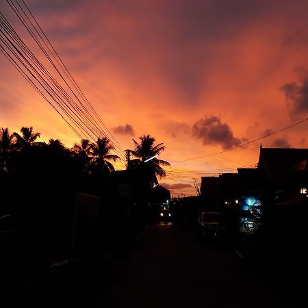 Baan Mook Anda Hostel Koh Lanta Luaran gambar