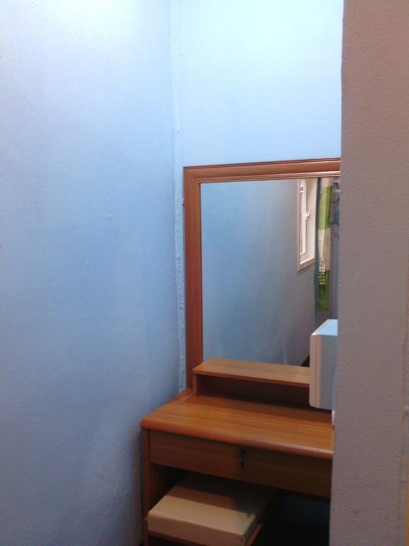 Baan Mook Anda Hostel Koh Lanta Bilik gambar
