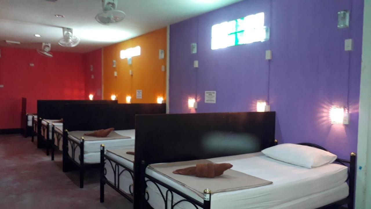 Baan Mook Anda Hostel Koh Lanta Luaran gambar